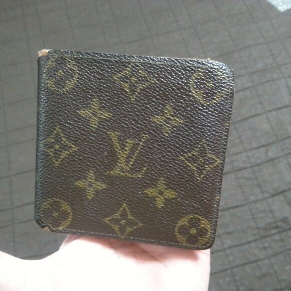 Vintage LV Louis Vuitton Wallet Monogram Bifold Men's Unisex Women's - Picture 1 of 16